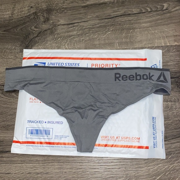 NEW!! Reebok 5 Pack of Thongs - Picture 5 of 8